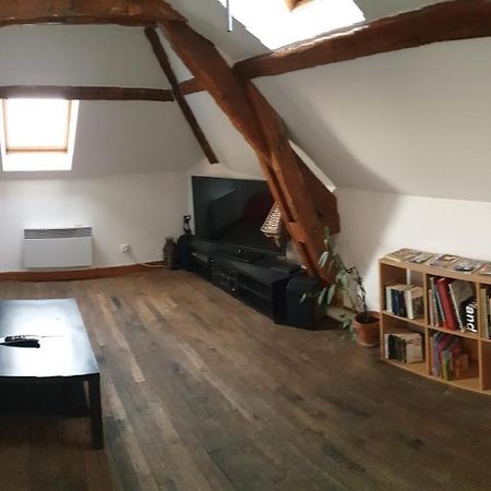 שומון Appartement Agreable 1 A 4 Personnes מראה חיצוני תמונה