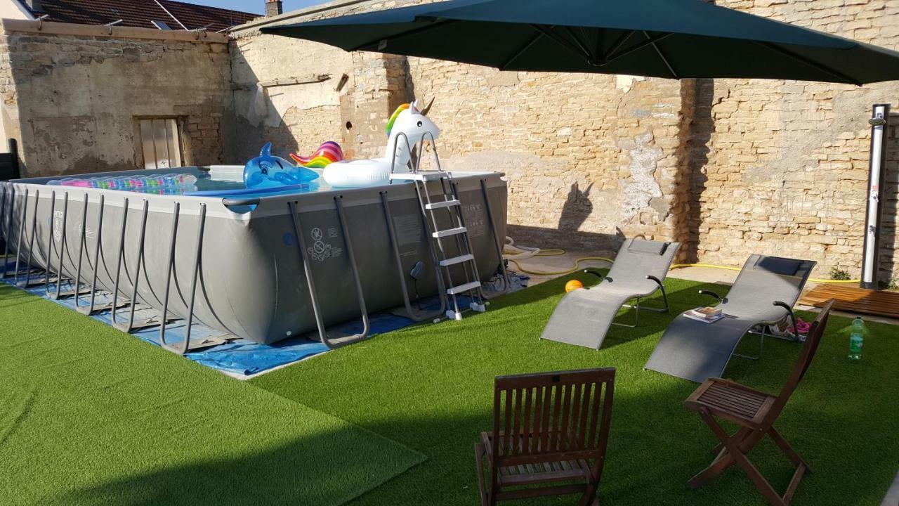 שומון Appartement Agreable 1 A 4 Personnes מראה חיצוני תמונה